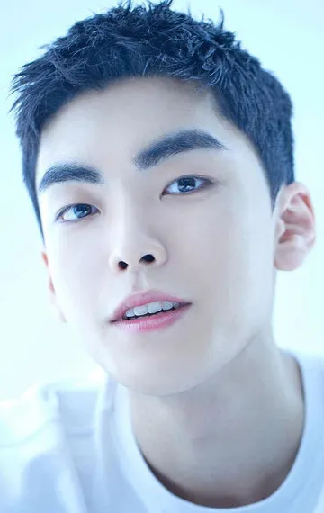 Фотография актёра Ким Су-гём