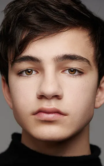 Фотография актёра Брайс Гейзар