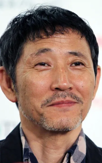 Фотография актёра Каору Кобаяси