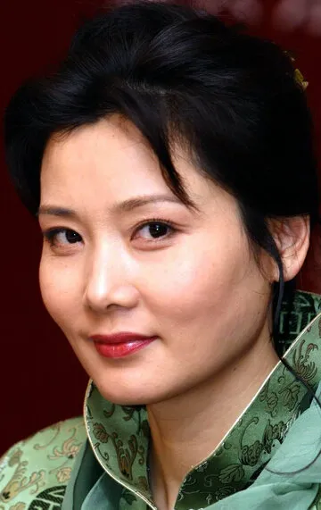 Фотография актёра Хэ Цайфэй