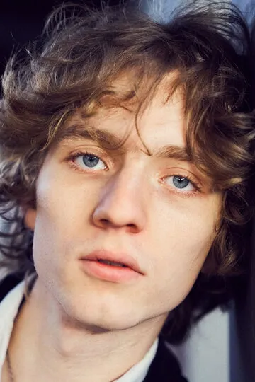 Фотография актёра Юлиус Гаузе