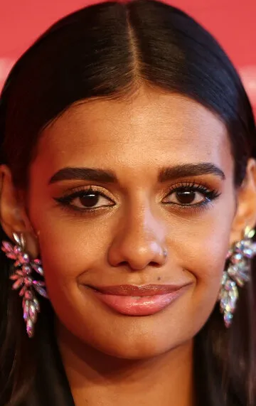 Фотография актёра Мадлен Мэдден