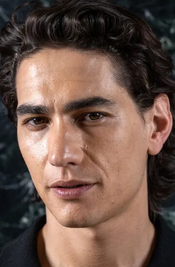 Фотография актёра Энцо Вогринчич