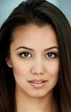 Фотография актёра Луиза Д’Оливера