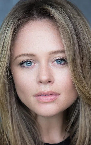 Фотография актёра Эмили Атак