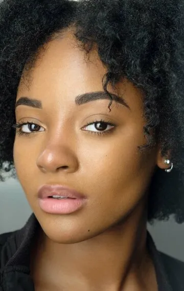 Фотография актёра Карла-Симон Спенс