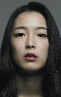 Фотография актёра Ли Джи-вон