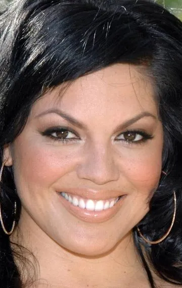 Фотография актёра Сара Рамирес