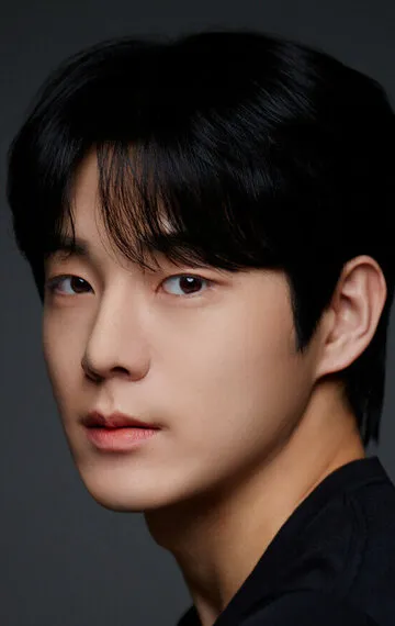 Фотография актёра Ю Джон-ху