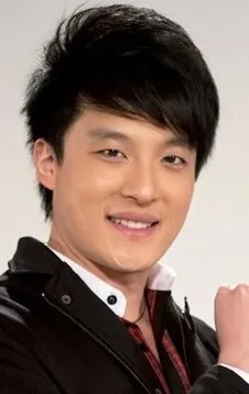 Фотография актёра Сунь Ичжоу