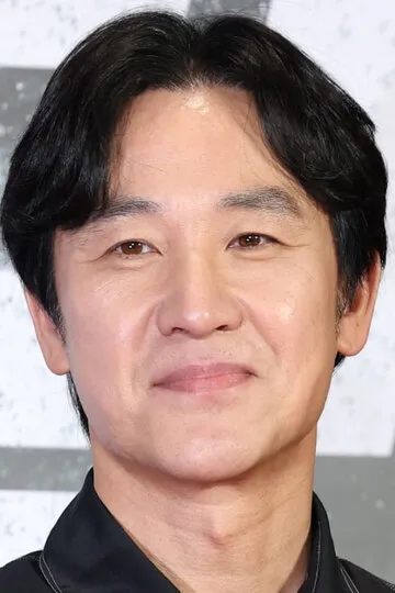 Фотография актёра Ом Тхэ-ун