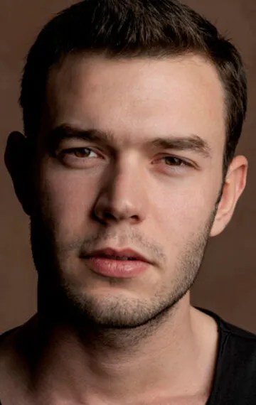 Фотография актёра Айтач Шашмаз