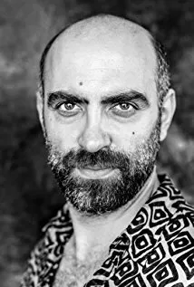 Фотография актёра Эрол Бабаоглу