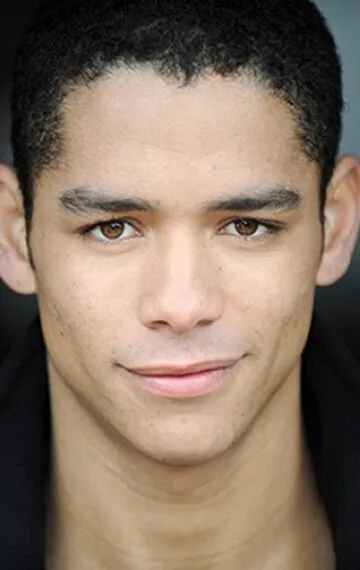 Фотография актёра Чарли Барнетт