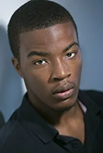 Фотография актёра Дэниэл Эзра