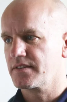 Фотография актёра Эдвард Базалгетт