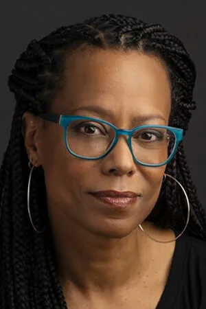 Фотография актёра Анджела Барнс Гомес