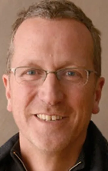 Фотография актёра Джереми Лавринг