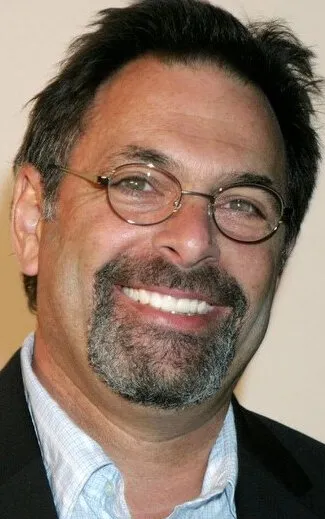 Фотография актёра Кен Олин