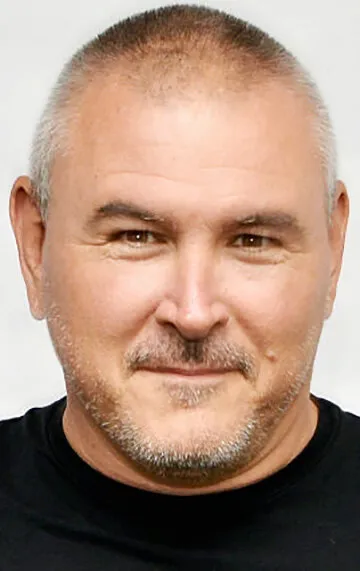 Фотография актёра Тим Миллер